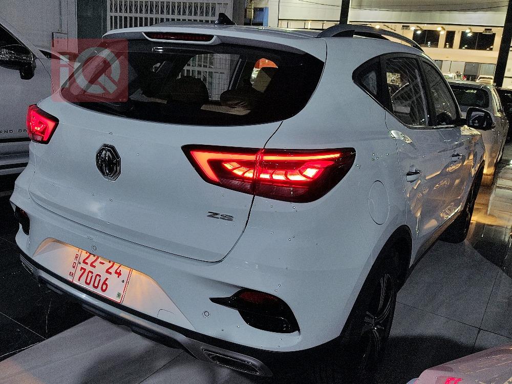 MG ZS